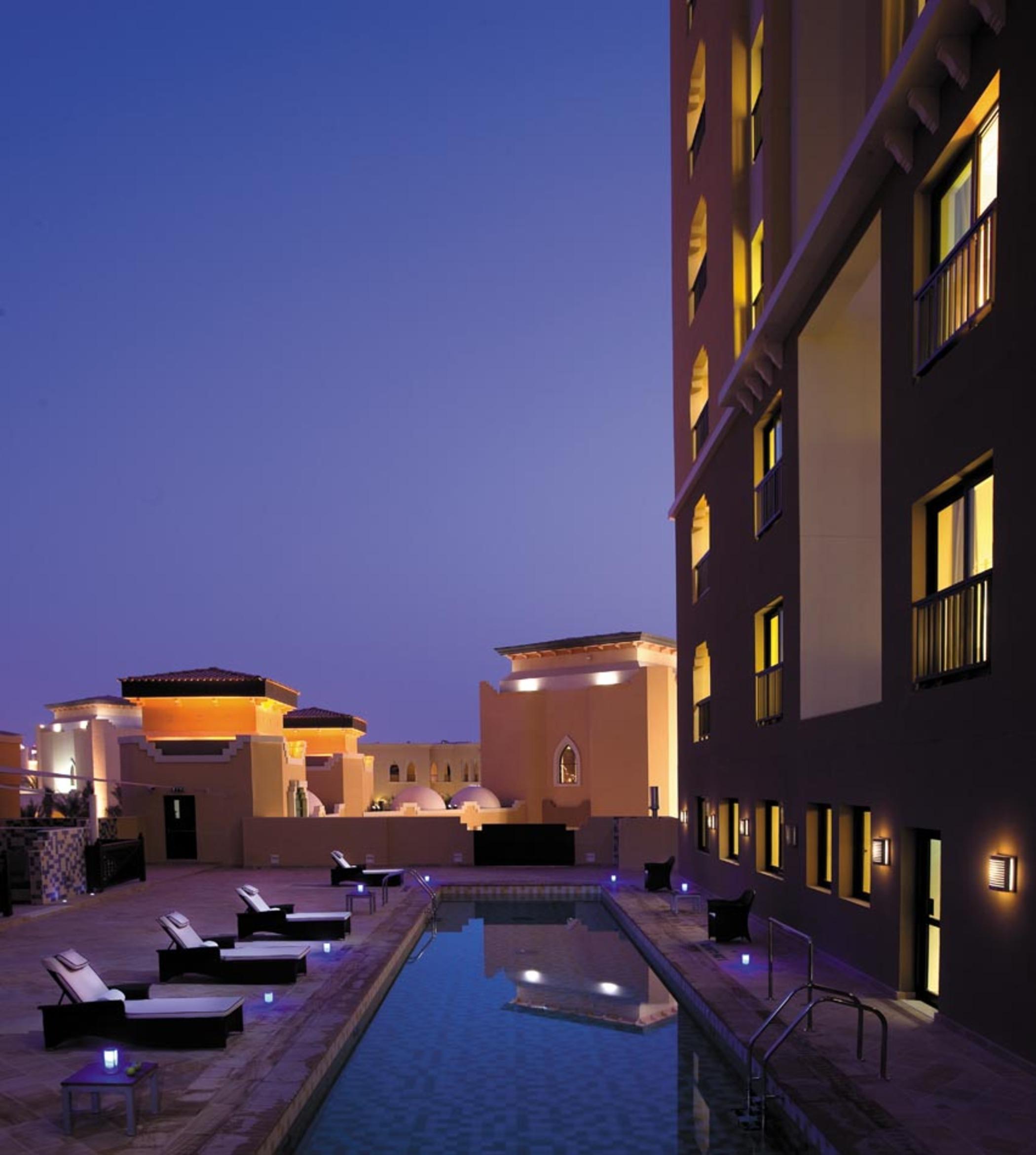 Traders Hotel, Абу-Даби Экстерьер фото